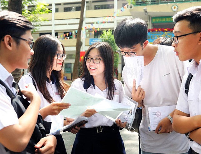 Bộ GD-ĐT thanh tra 4 trường đại học do công bố điểm sàn thấp ảnh 1