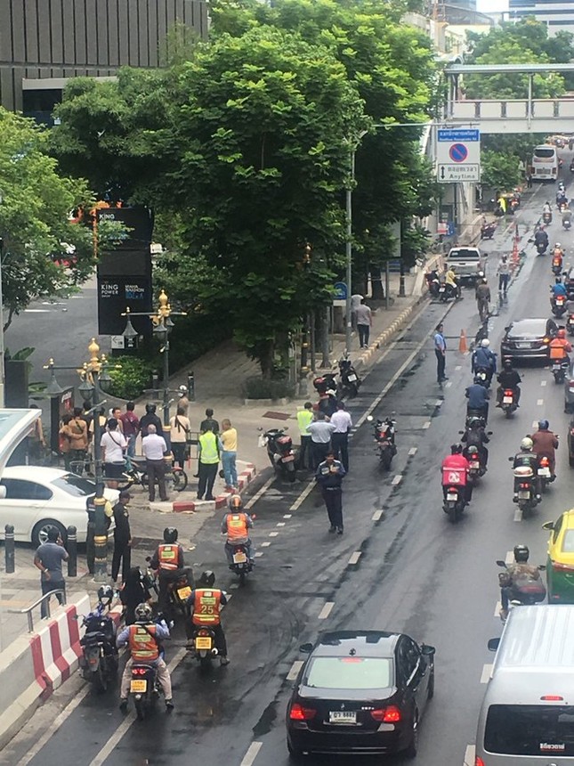 Thủ đô Bangkok của Thái Lan xảy ra hàng loạt vụ đánh bom ảnh 2