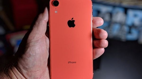 Đố bạn biết, chữ R trong "iPhone Xr" của Apple có nghĩa là gì? ảnh 2