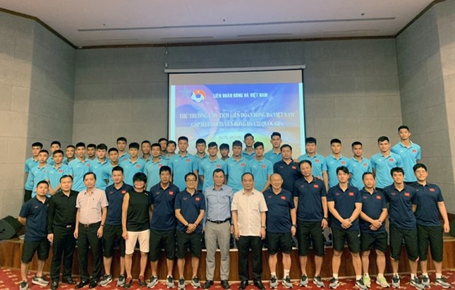 Giao chỉ tiêu cao cho đội U22 Việt Nam, VFF sắp nối lại đàm phán với ông Park ảnh 1