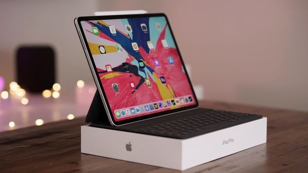 Nguồn tin uy tín tiết lộ tên gọi của chiếc iPhone mà Apple chuẩn bị giới thiệu ảnh 2