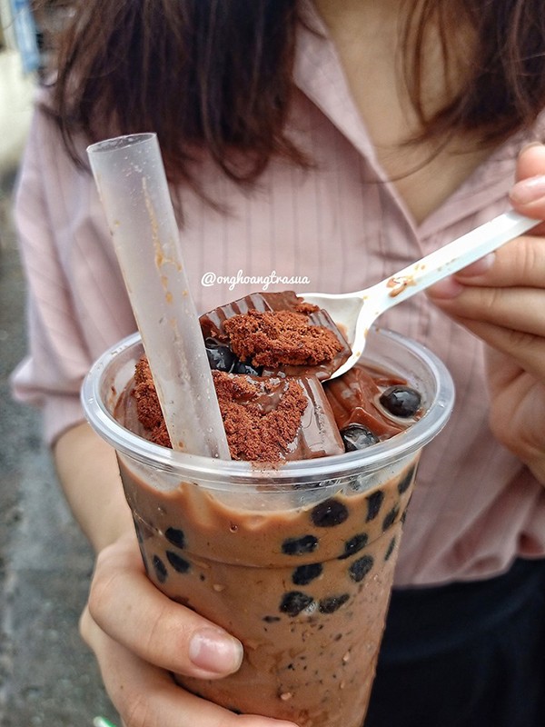 Giới trẻ Sài Gòn đổ xô tìm kiếm milo trân châu kem cheese: Chỉ 30K "full-topping" ảnh 4