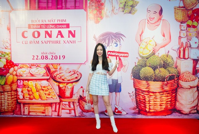 Băng Di cùng bạn trai tình tứ đi ra mắt bộ phim điện ảnh mới của "Thám tử lừng danh Conan" ảnh 1