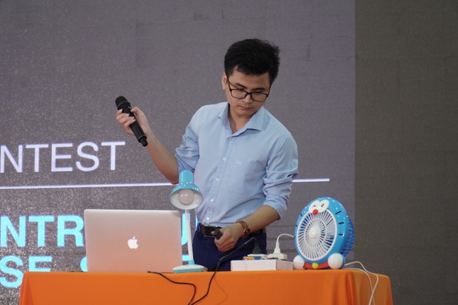 Sinh viên và diễn giả từ nhiều quốc gia đến Việt Nam tham dự ngày hội IoT ảnh 5