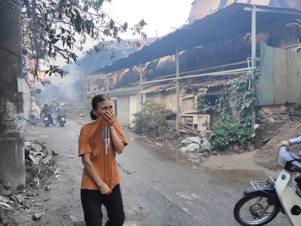 Vì sao không nên ăn thực phẩm nuôi trồng trong 1km sau vụ cháy nhà máy Rạng Đông? ảnh 3
