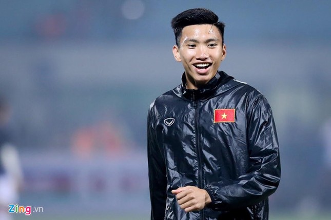 Bầu Hiển: "Văn Hậu không dự SEA Games thì 10 triệu USD cũng từ chối" ảnh 1
