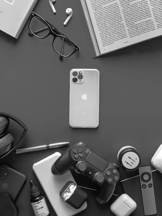 Hãng sản xuất ốp lưng tuyên bố đã có trong tay siêu phẩm iPhone 11, đây là loạt ảnh chứng minh ảnh 2