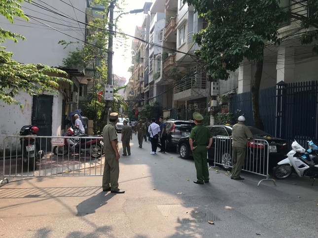 Hé lộ nguyên nhân nam thanh niên đâm bạn gái và bạn cùng phòng tử vong ảnh 2