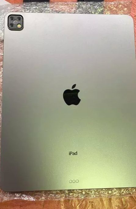 iPad Pro mới lần đầu lộ diện, camera "khủng" không kém iPhone 11 Pro ảnh 1