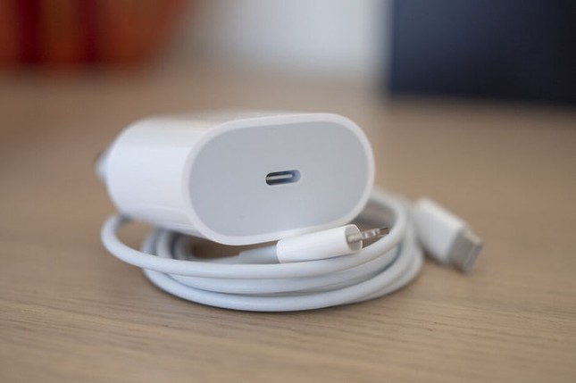 Thử nghiệm sạc nhanh trên iPhone 11 Pro cho kết quả "đáng đồng tiền bát gạo" ảnh 2