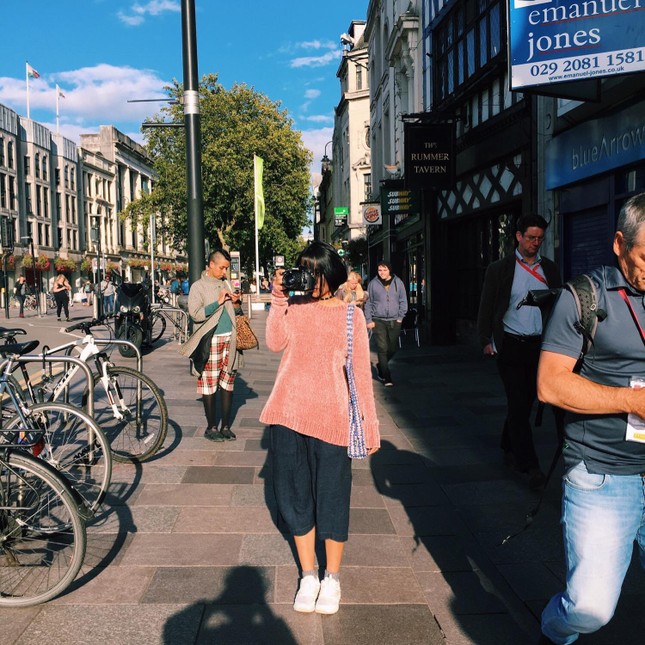 Xứ Wales trong mắt tôi: Cardiff với Hồng Nhung “ngon lành” như chiếc bánh nướng Welshcake ảnh 2