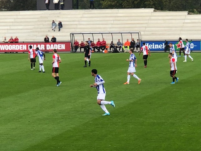 "Đoàn Văn Hậu đã ra mắt rất hứa hẹn ở CLB SC Heerenveen" ảnh 6