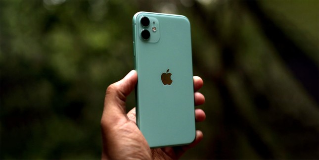 Dù giá rẻ, các "tín đồ" của Apple vẫn kém mặn mà với iPhone 11 vì lí do này ảnh 2