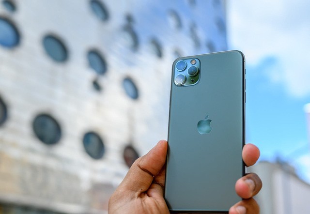 Giá của iPhone 11 chỉ còn dưới 20 triệu đồng tại Việt Nam ảnh 3