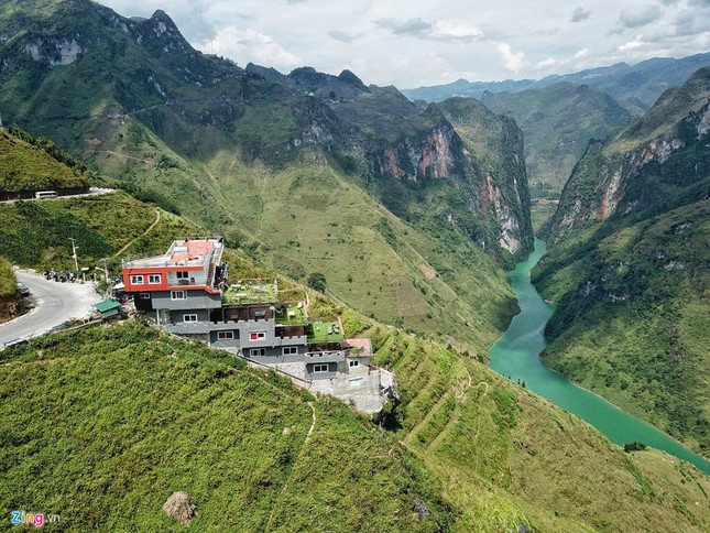 Chủ tịch Mèo Vạc "không ngờ" chủ nhà nghỉ Panorama xây tới 7 tầng ảnh 2