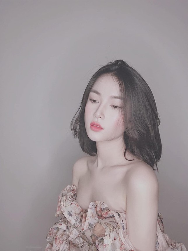 Thủ môn "quốc dân" Bùi Tiến Dũng lộ ảnh đi siêu thị cùng bạn gái mới xinh đẹp? ảnh 3