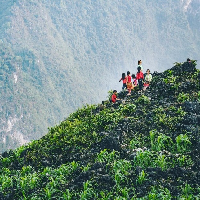 Những con đường Việt Nam đẹp mê mẩn qua lăng kính nhiếp ảnh gia người Úc ảnh 11