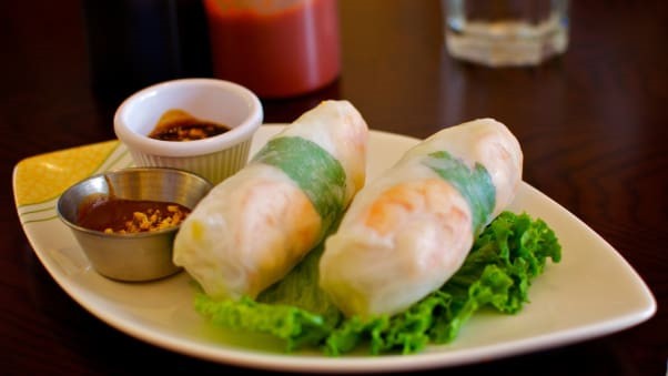 Vượt qua món bò Wagyu, hai món bình dân Việt xếp hạng cao trên CNN ảnh 3