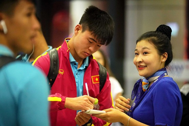 Đội trưởng Quế Ngọc Hải: "Quang Hải đã vượt tầm Đông Nam Á!" ảnh 8