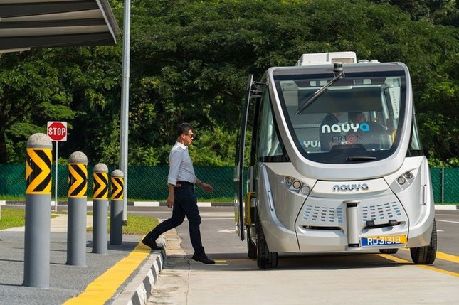Singapore sẽ sử dụng xe buýt tự lái vào năm 2022 ảnh 1