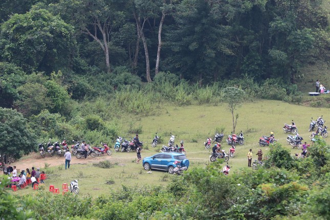 Những cánh dù bay lượn trên biển mây Hồng Thái, Tuyên Quang ảnh 12