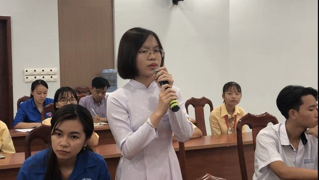 “Ám ảnh” kẹt xe mỗi sáng đi học, nữ sinh kiến nghị đổi giờ học ảnh 2