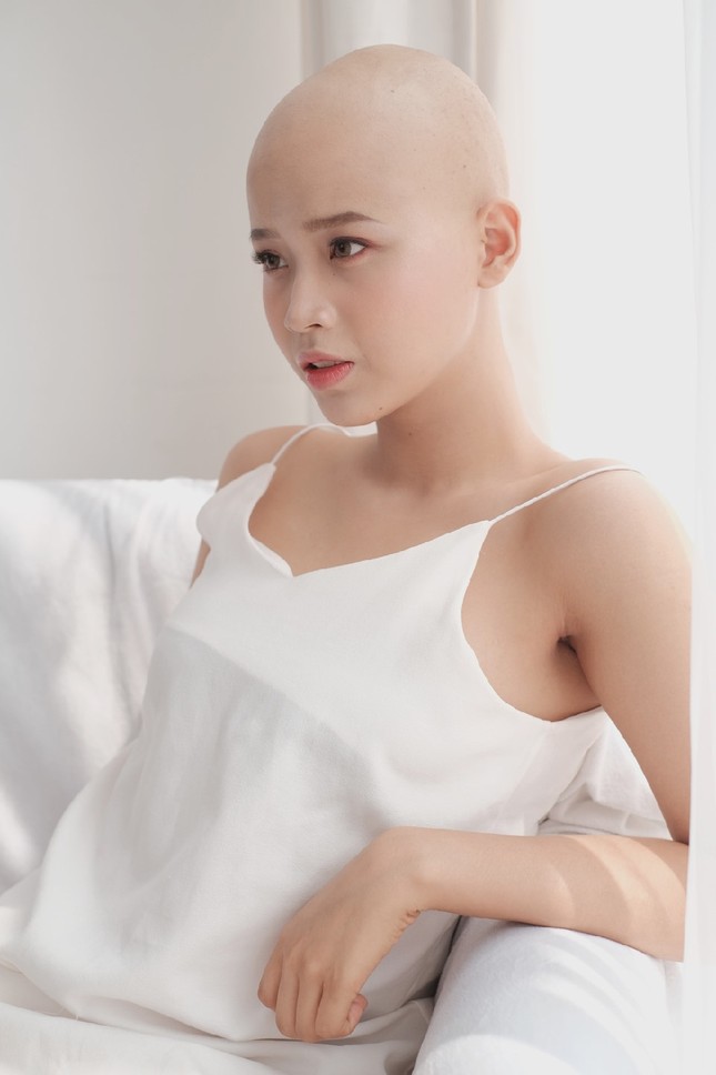 Nữ sinh ĐH Ngoại thương: "Không nghĩ ung thư đến khi mới 19 tuổi" ảnh 7