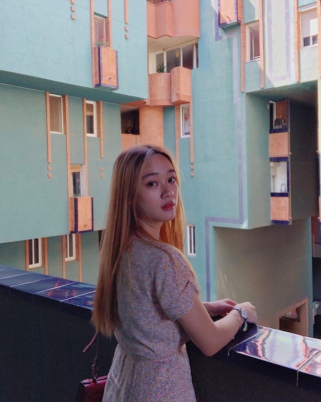 Thiết kế lạ mắt của tòa nhà sống ảo nổi tiếng châu Âu ảnh 10