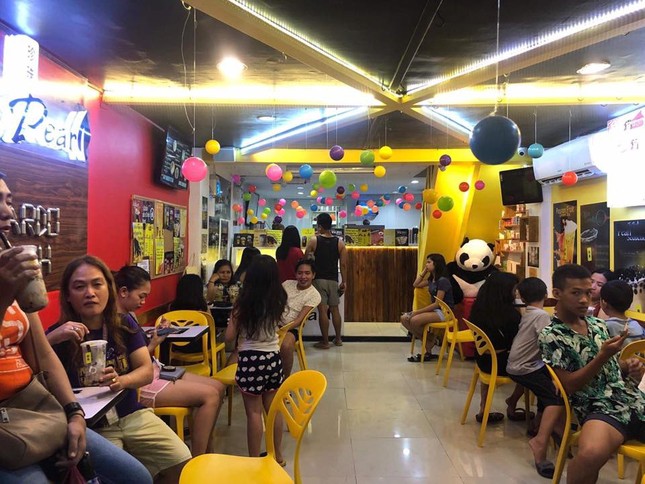 Món khoai tây chiên trân châu đường đen siêu mới lạ ở Philippines ảnh 6