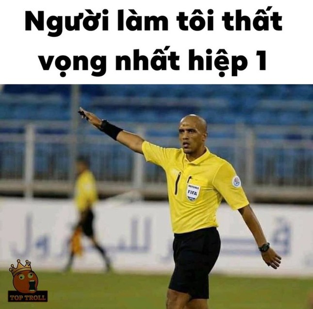 Ảnh chế HLV Park "giận tím người" vì quyết định của trọng tài Oman ảnh 5