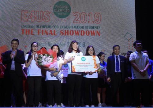 Sinh viên ĐH Tài nguyên và Môi trường giành giải đặc biệt Chung kết Olympic tiếng Anh toàn quốc ảnh 1
