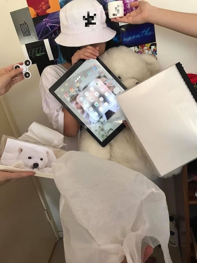 Trào lưu "tone sur tone" vượt biên giới, nhanh chóng được teen quốc tế hưởng ứng mạnh mẽ ảnh 6