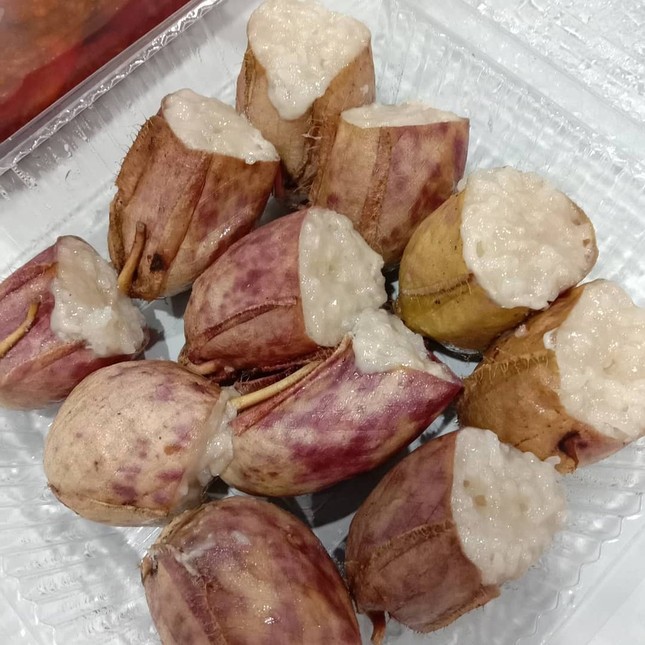 Cơm nếp nhồi cây ăn thịt, món ăn ngon lành và độc đáo của người Malaysia ảnh 5