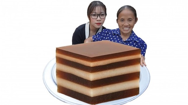 Làm thạch "siêu to khổng lồ", Bà Tân Vlog bị dân mạng phát hiện dùng "hình ảnh mang tính minh hoạ" ảnh 4