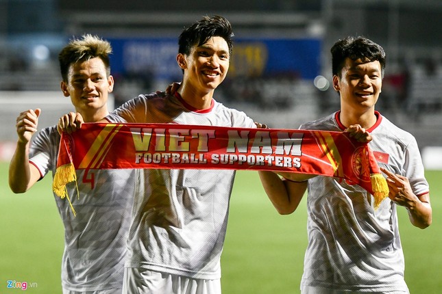Khoảnh khắc người hùng của Đoàn Văn Hậu ở chung kết SEA Games ảnh 7