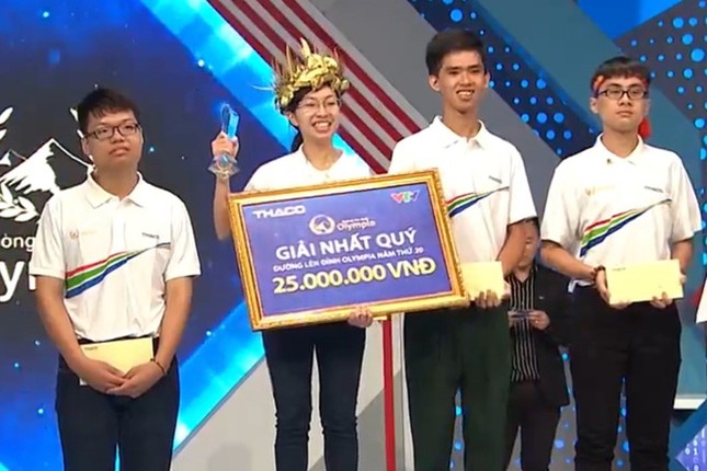 Lần đầu tiên sau 8 năm, có nữ sinh lọt vào chung kết cuộc thi Olympia ảnh 2