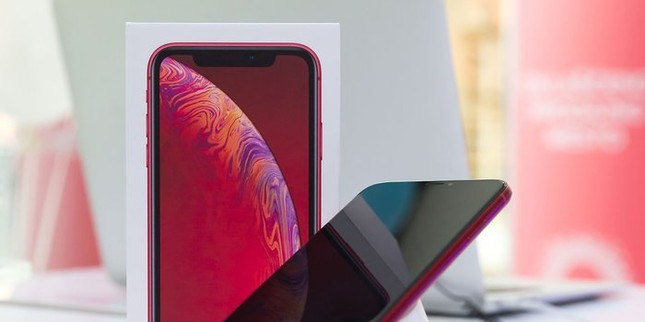 Thật bất ngờ, đây là mẫu iPhone thành công nhất của Apple trong năm 2019 ảnh 1