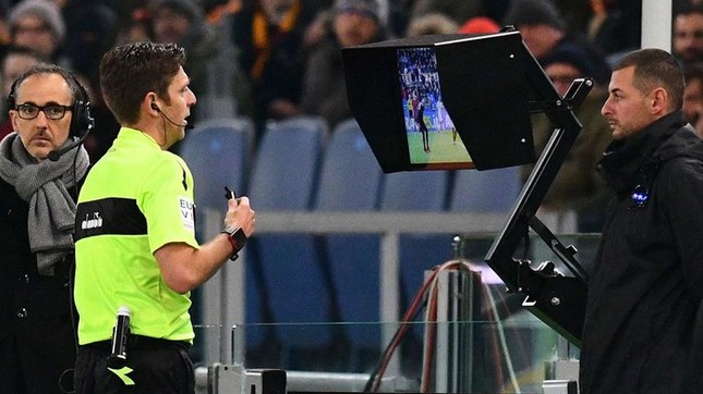 Công nghệ VAR sẽ được áp dụng trong toàn bộ trận đấu ở VCK U23 Châu Á 2020 ảnh 2