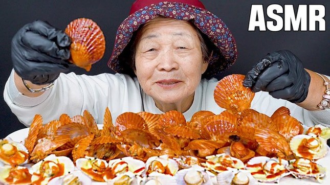 Quay vlog ăn uống thả ga, cụ bà 82 tuổi người Hàn Quốc gây sốt cộng đồng mạng ảnh 1