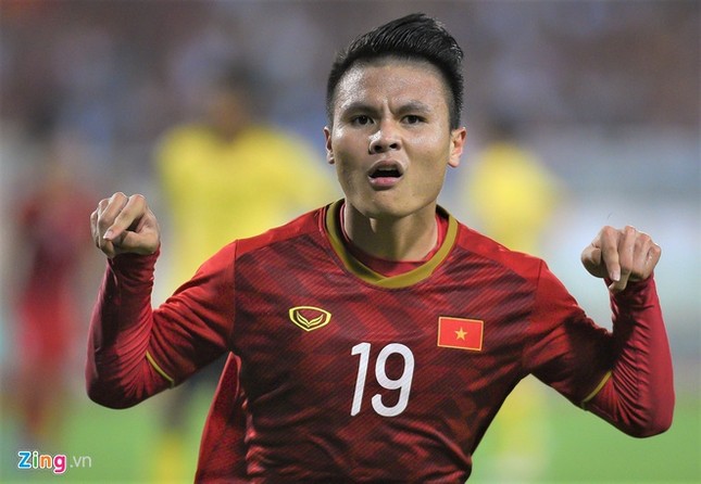 AFC nhận định: "Quang Hải là một trong những cái tên đình đám nhất giải" ảnh 1