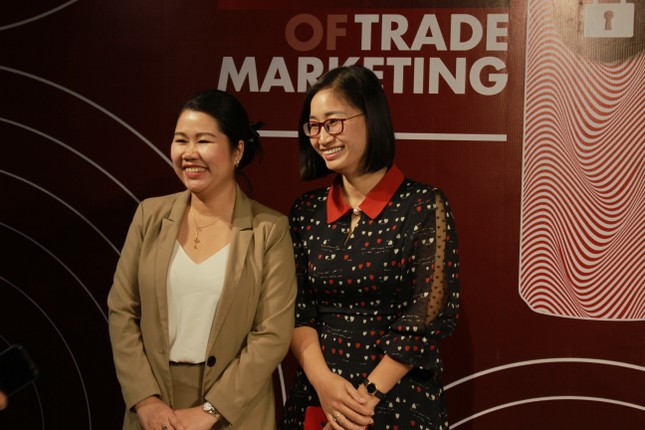 Sinh viên khoa Quốc tế - ĐHQG Hà Nội tìm hiểu nhiều thông tin thú vị về "Trade Marketing" ảnh 2