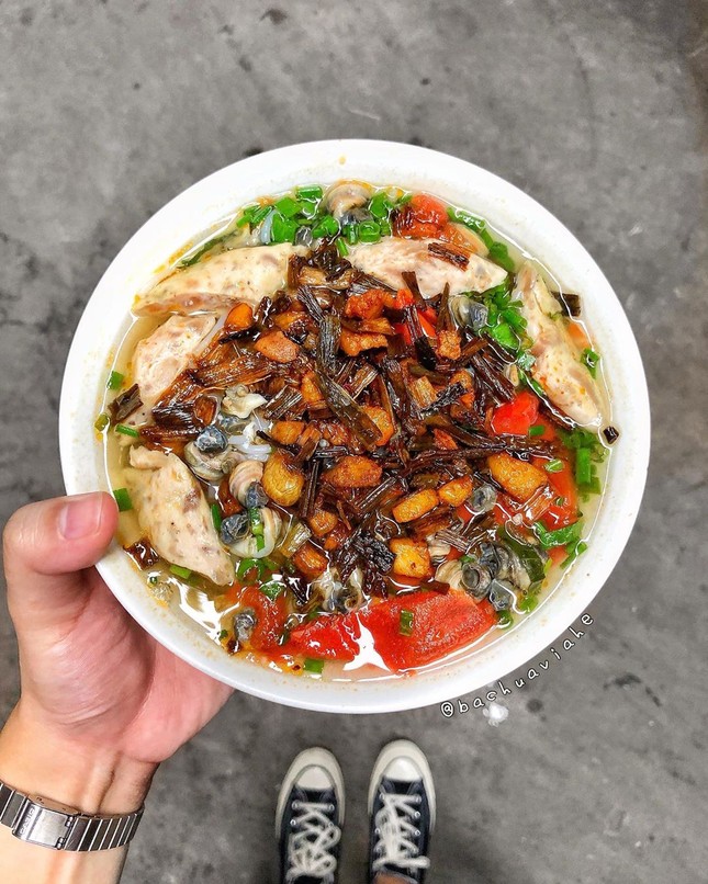 Ngoài riêu, giò, bò, bún ốc giờ còn thêm cả loạt topping này nữa ảnh 1
