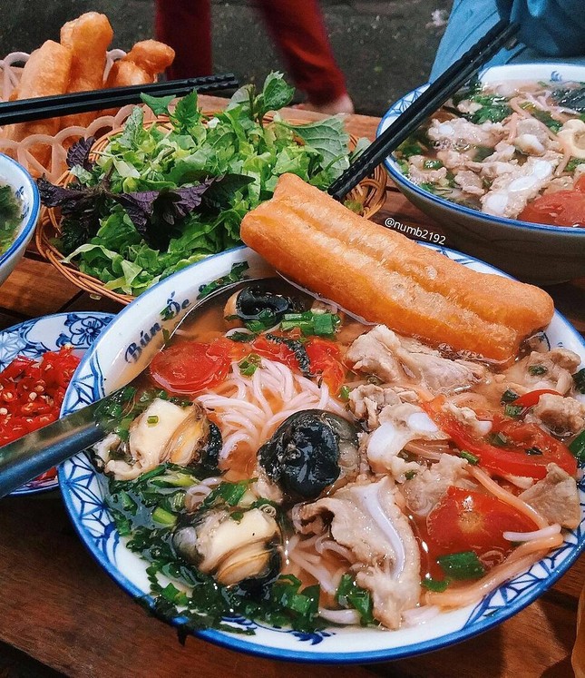 Ngoài riêu, giò, bò, bún ốc giờ còn thêm cả loạt topping này nữa ảnh 6