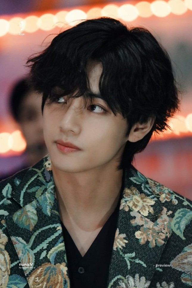 PewDiePie vượt mặt V (BTS), Tiêu Chiến trong danh sách 100 gương mặt đẹp trai nhất thế giới 2019 ảnh 2