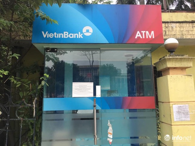 Tái diễn tình trạng ATM tê liệt, ngừng hoạt động... trong ngày cận Tết ảnh 2
