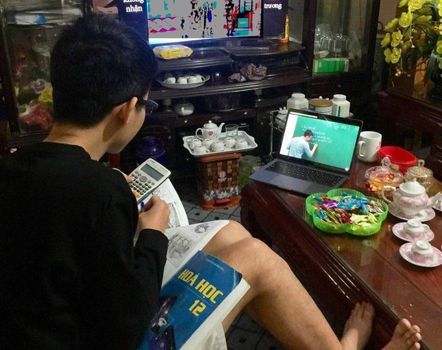 Các teen truyền tai nhau cách nhận lì xì: Khi nào khách đến chơi nhà thì cứ làm ngay việc này! ảnh 1