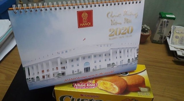 Các trường Đại học tặng quà Tết cho Sinh viên với loạt "siêu phẩm" khiến dân mạng trầm trồ ảnh 7