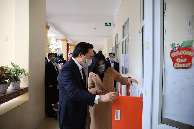 Bộ Y tế: Học sinh có thể trở lại trường sau khi tiêu độc, khử trùng lớp học ảnh 1