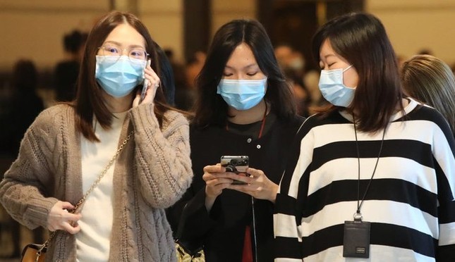 Hướng dẫn vệ sinh điện thoại và máy tính đúng cách để phòng tránh virus corona ảnh 1