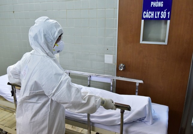 Bé 3 tháng tuổi dương tính với virus corona là ca thứ 15 tại Việt Nam ảnh 2
